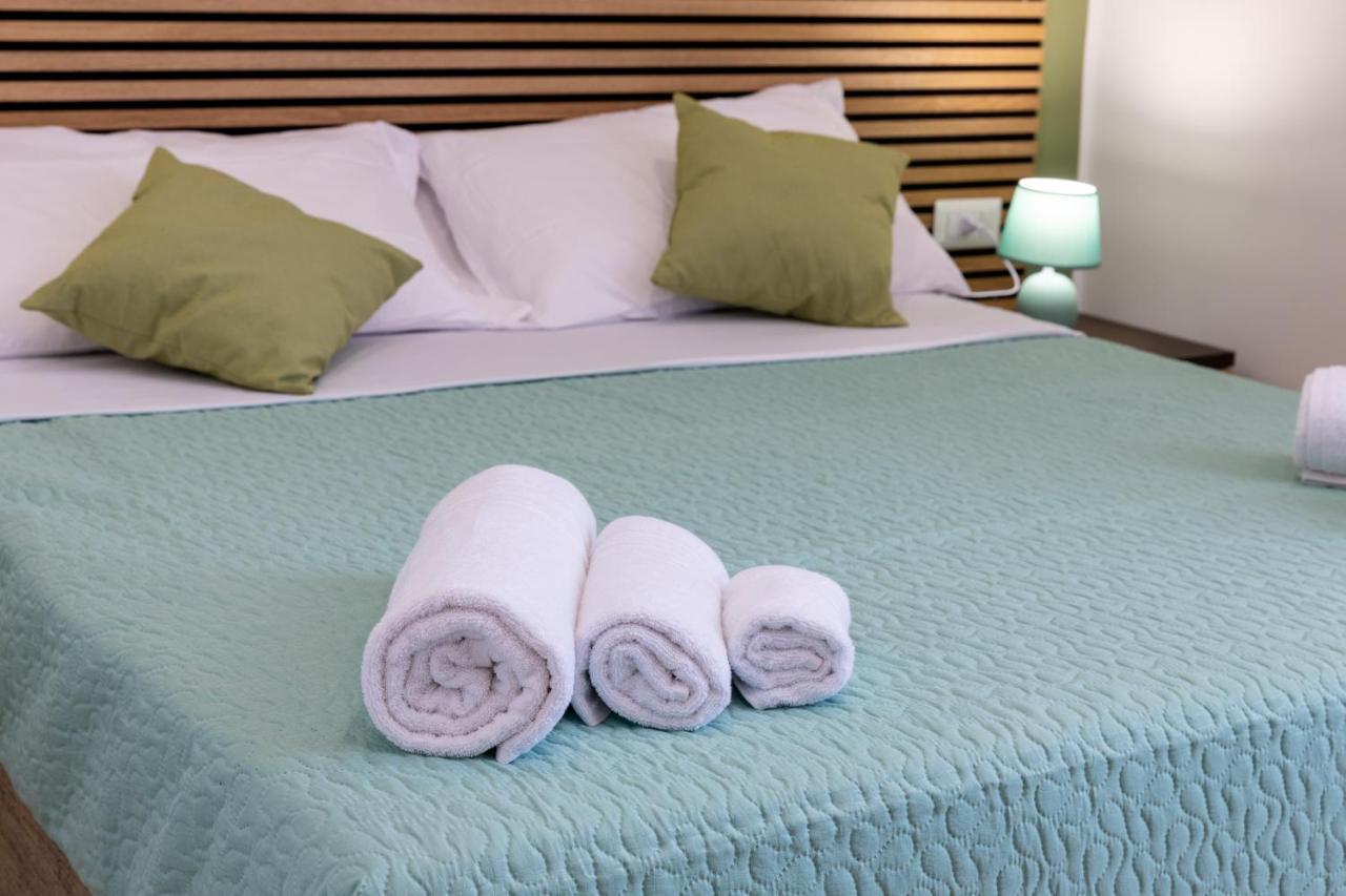 The Heart Guest House Naples Luaran gambar
